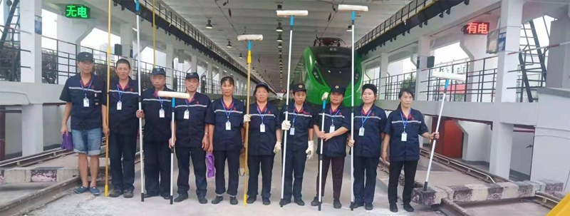 25 重庆车辆段动车冼车场景.png